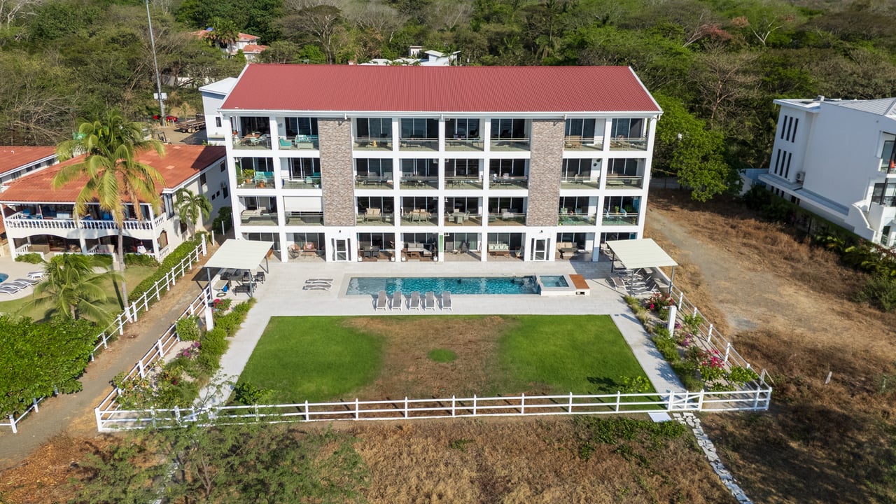 Golden Palms #4: Modern Beachfront Condo in Playa Potrero | 2 Bed, 2 Bath