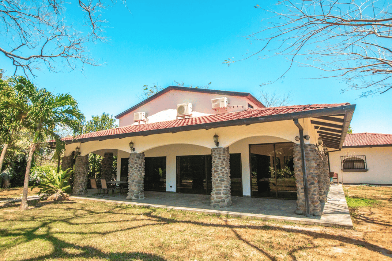 Hotel El Sitio - Investment Opportunity In Liberia Guanacaste