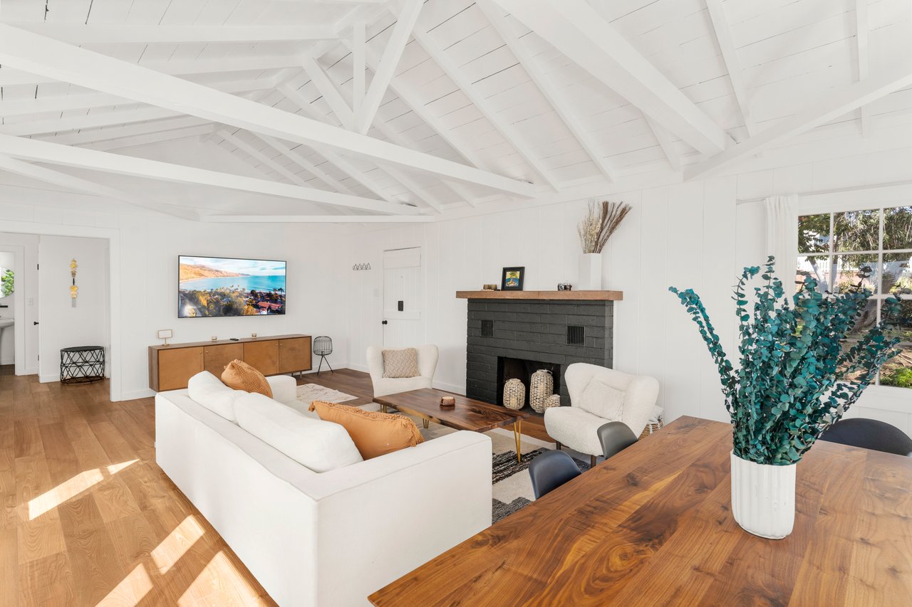 Bungalow On Highland