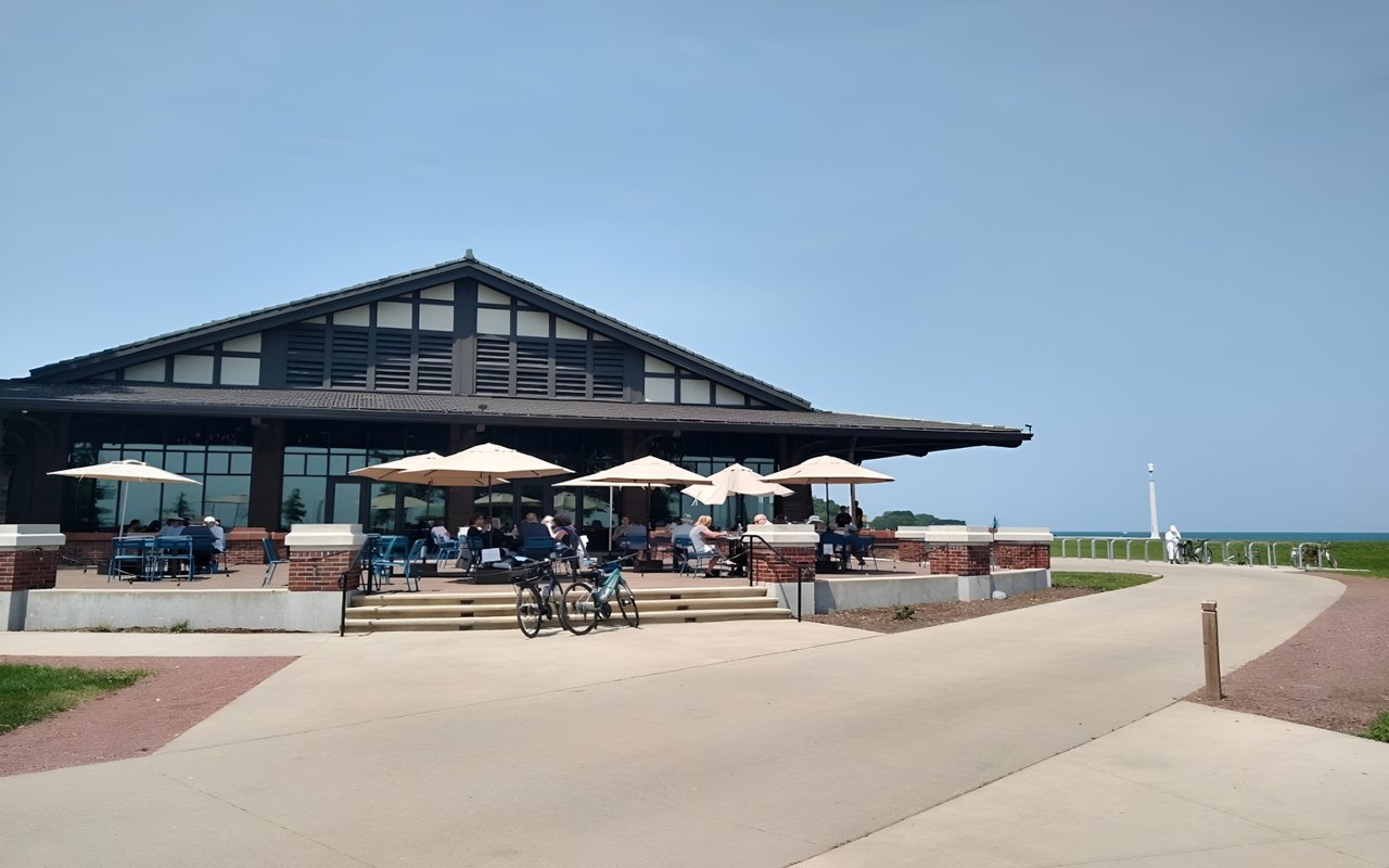 The Lakefront Restaurant