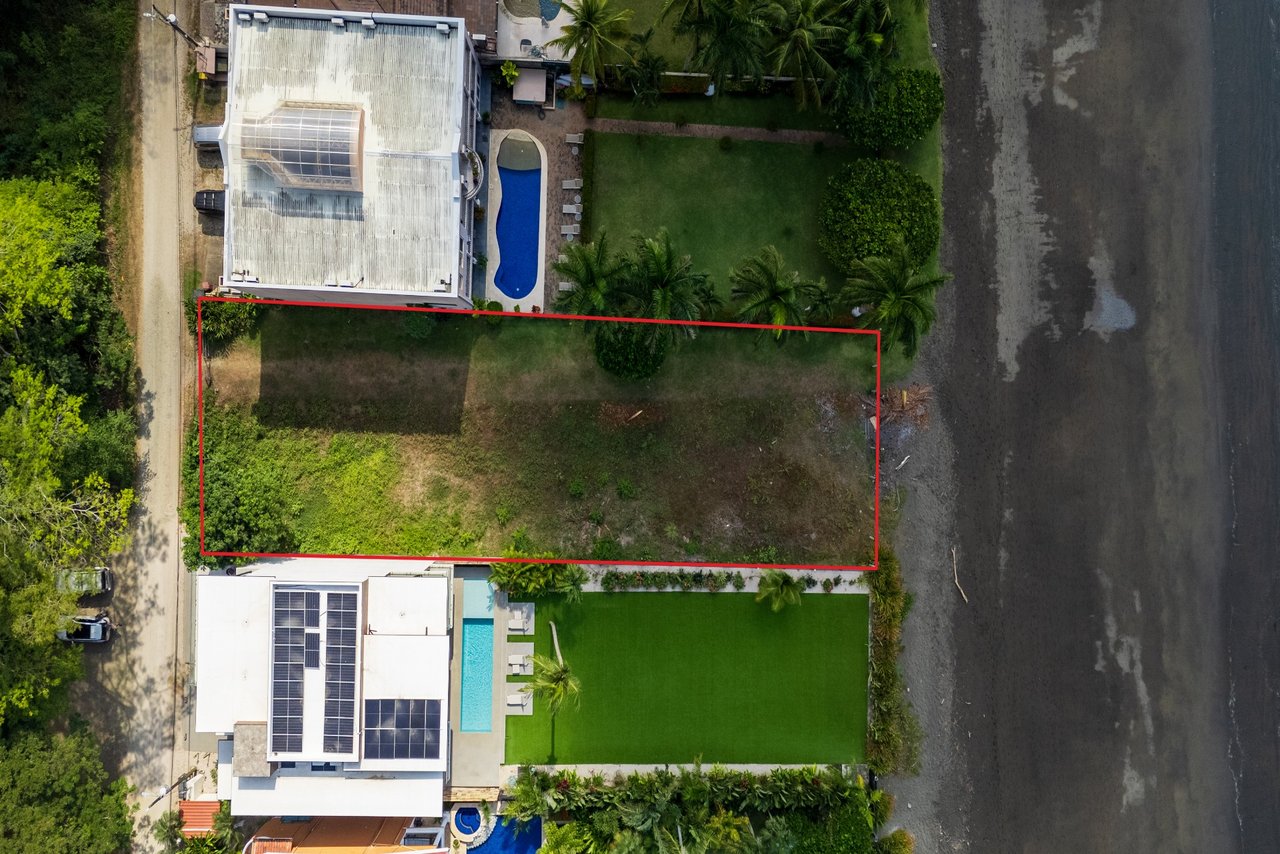 Surfside Beach Lot Y54 – Beachfront, Playa Potrero