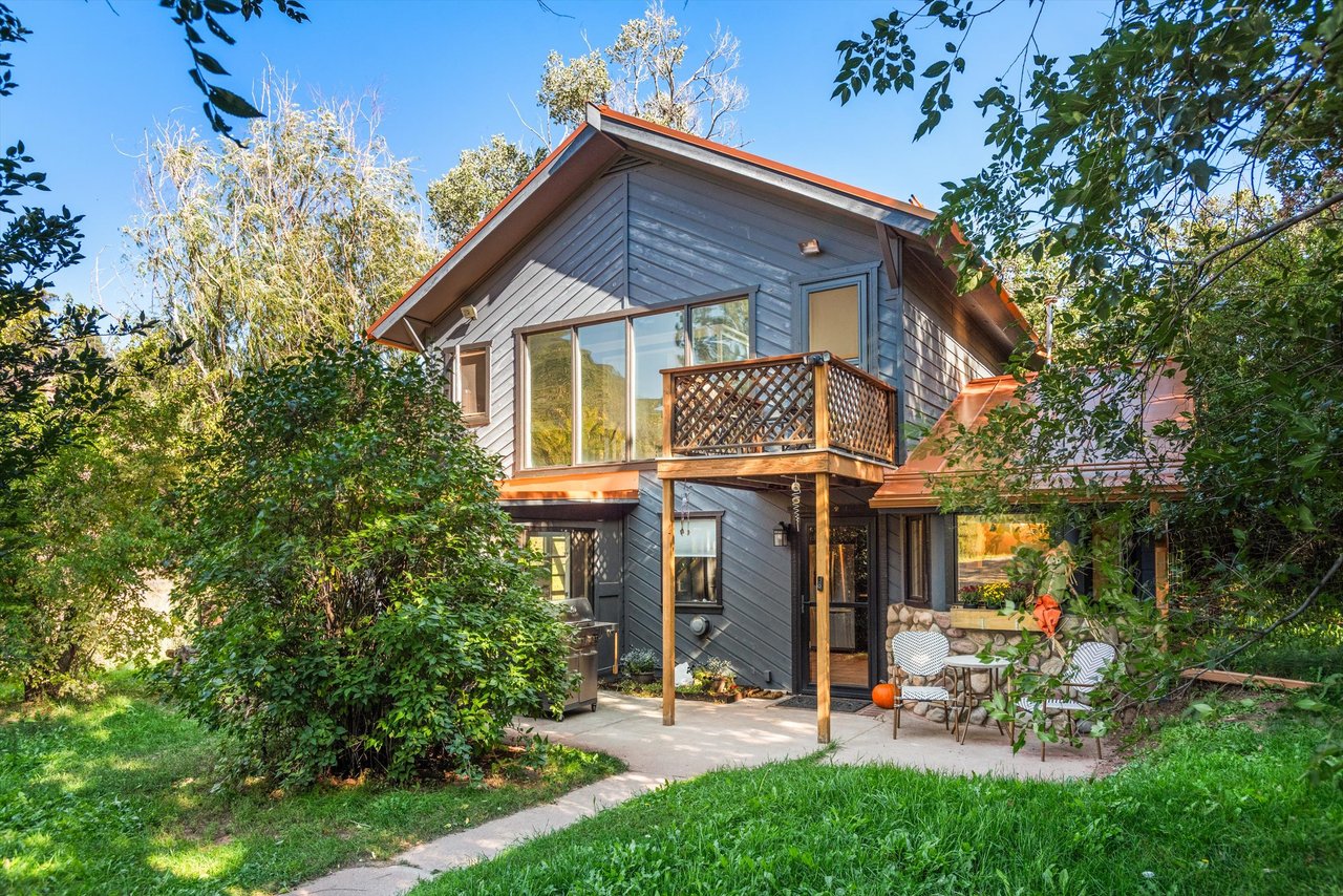 A Hidden Gem Along the Crystal River