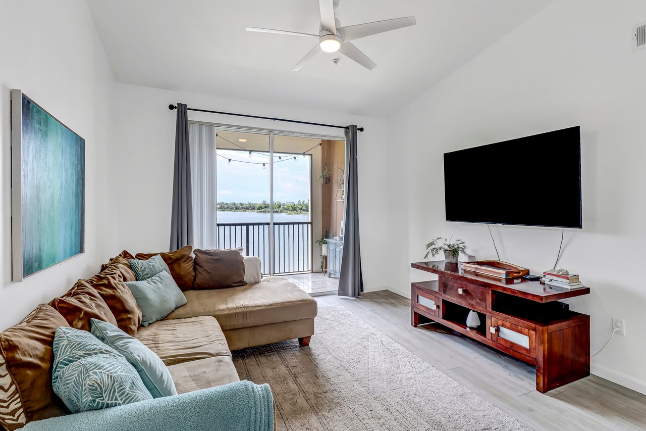 1205 Reserve WAY # 306 Unit: 8-306