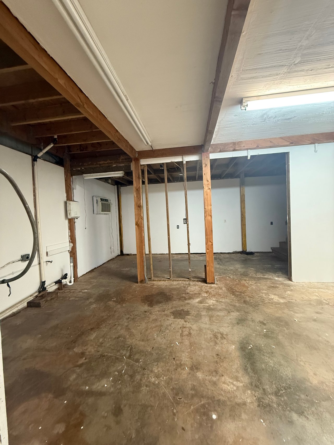 Lihue Industrial Building Bay 1