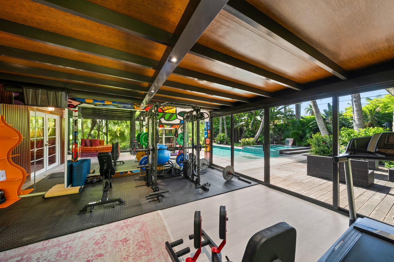 238 E San Marino Drive