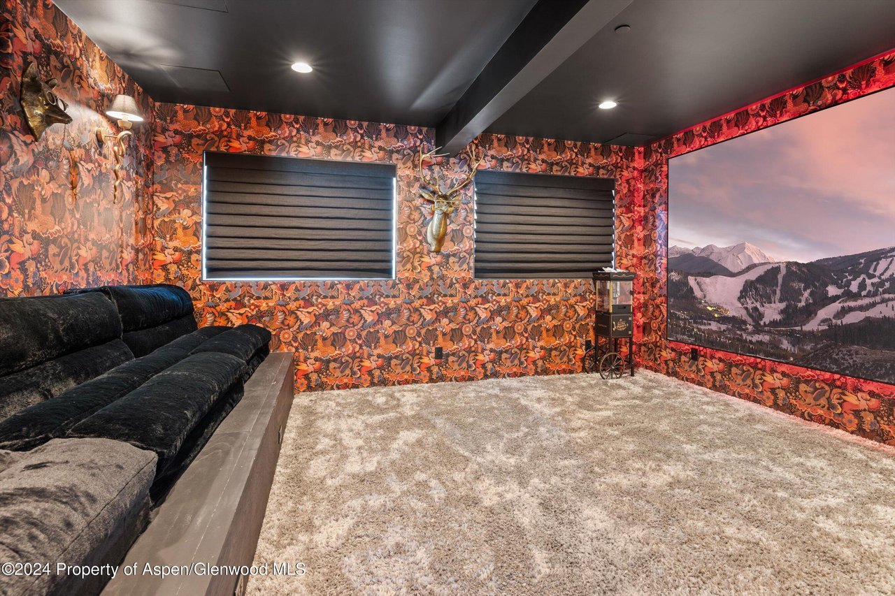 931 N Hayden Road