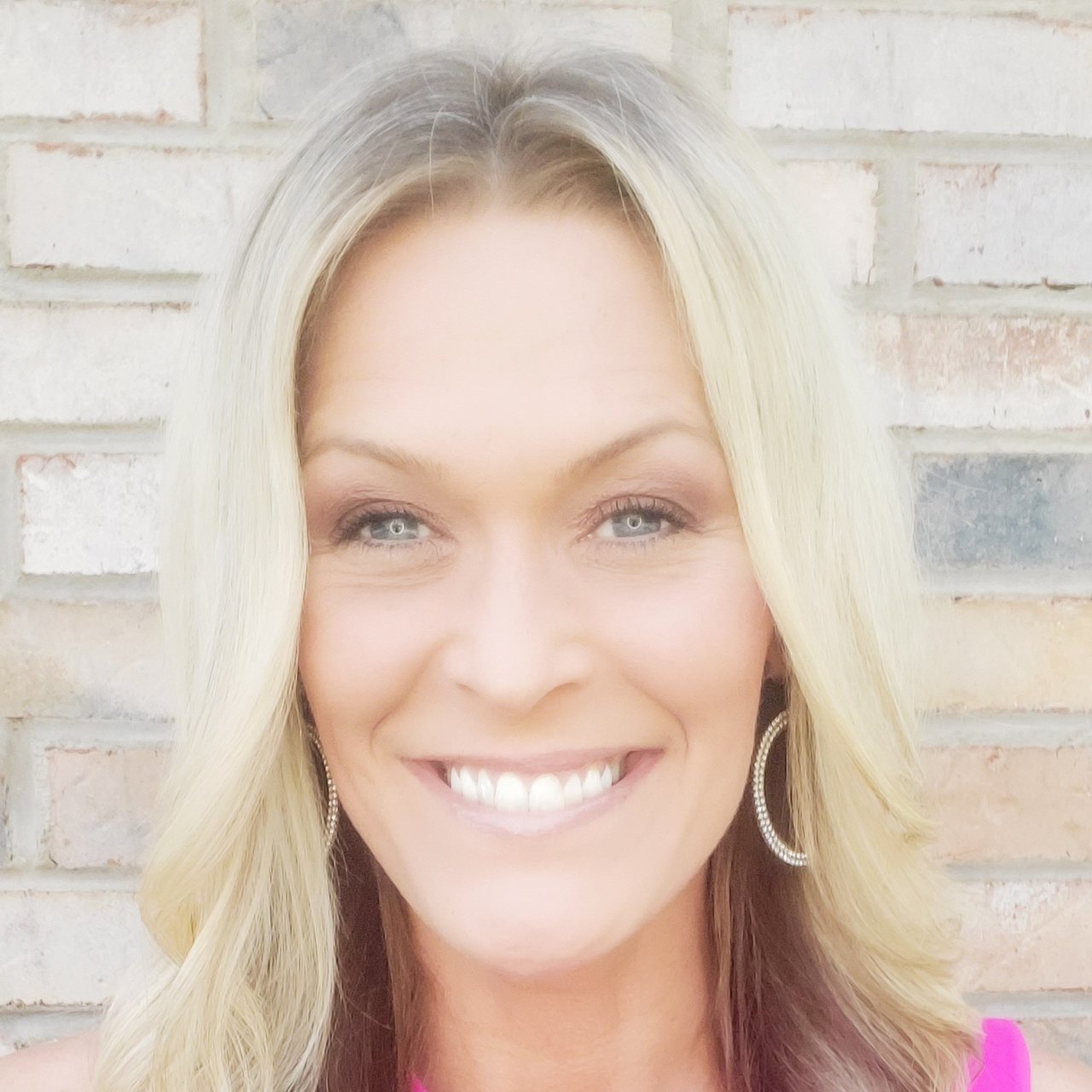 Kristi Street Seymour, TN Real Estate Agent Headshot