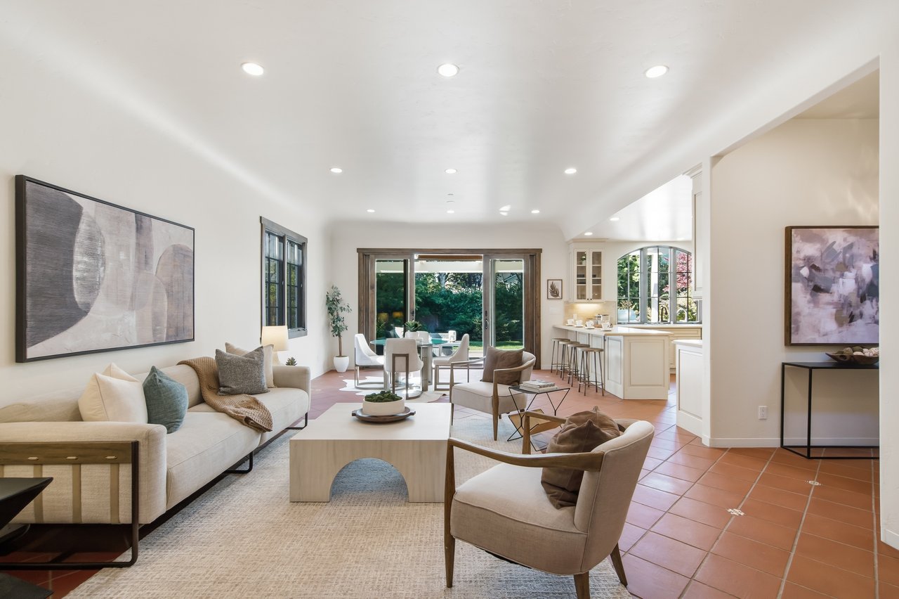 122 Castilian Way