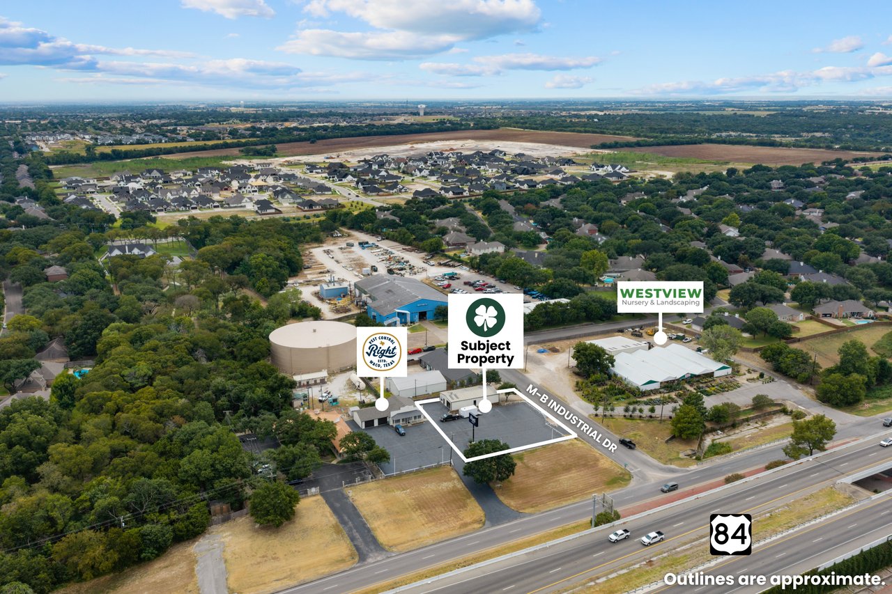 9900 Woodway Dr