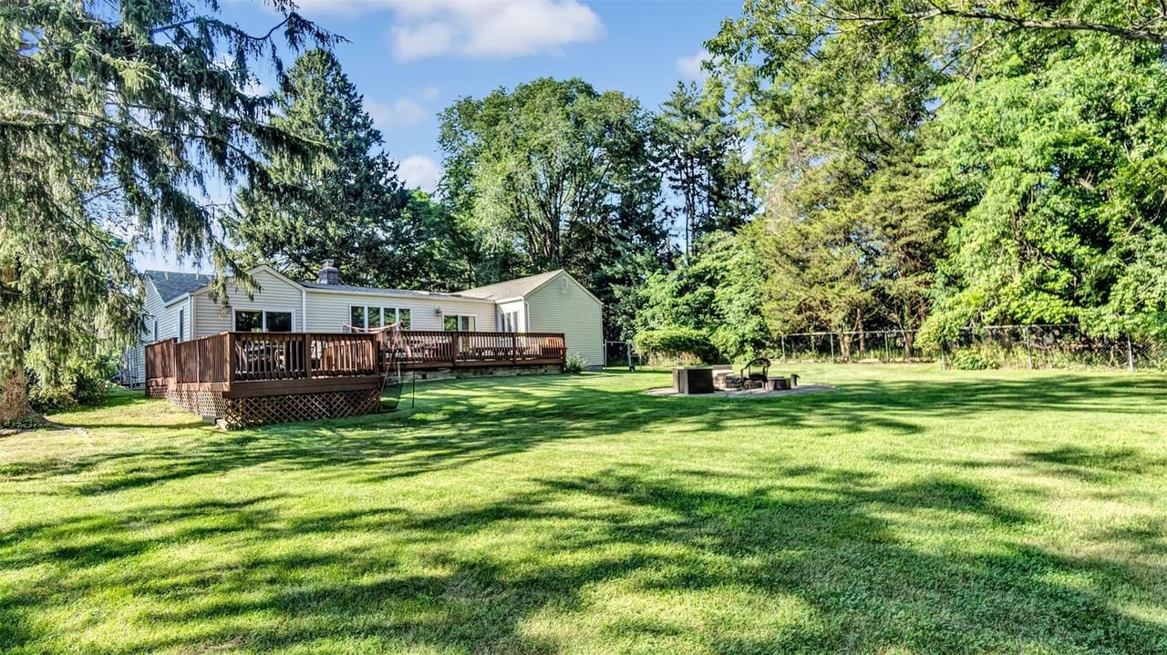 24 Summerset Dr