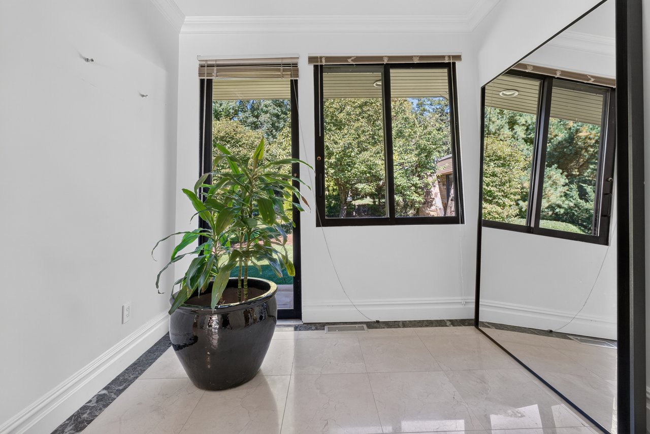 15 Horseshoe Road (Long Island)