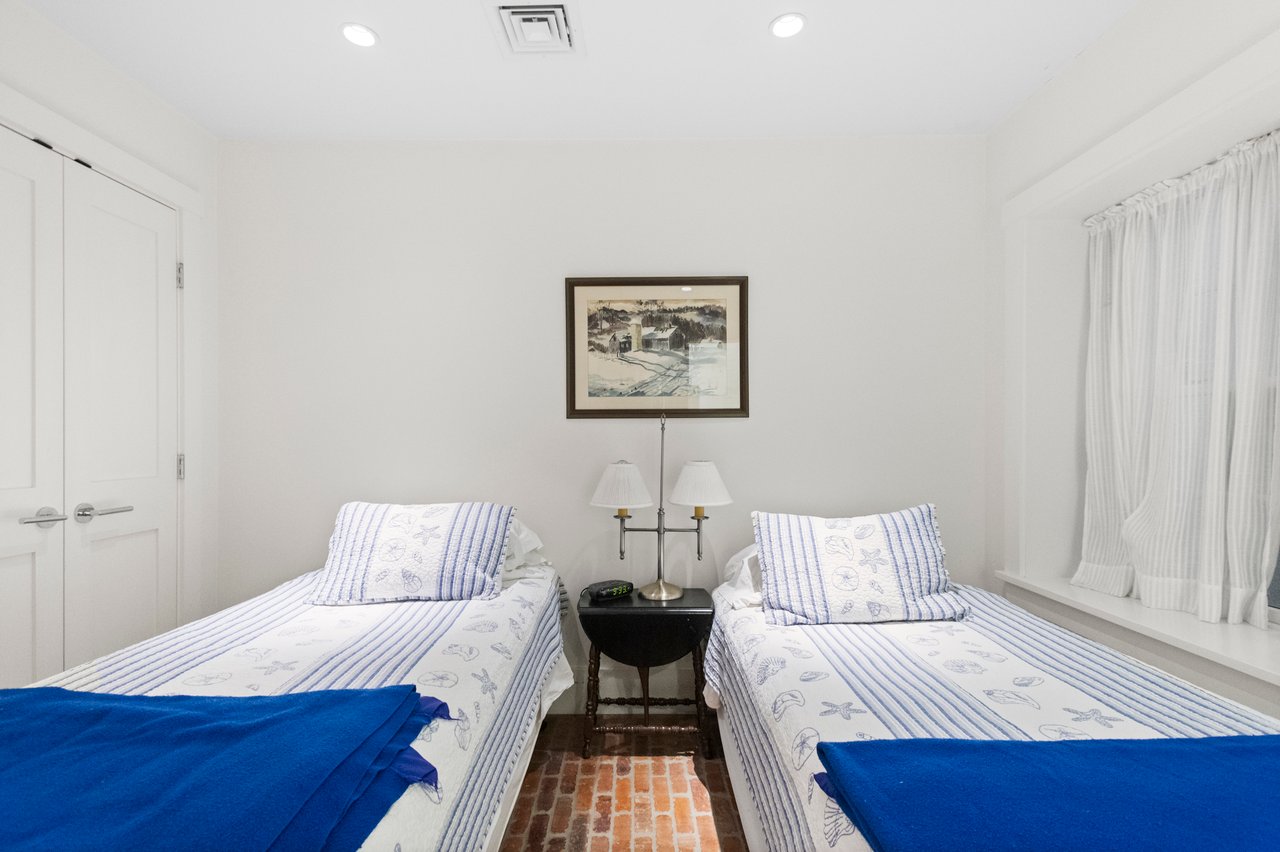 19 Hummock Pond Road | Cottage