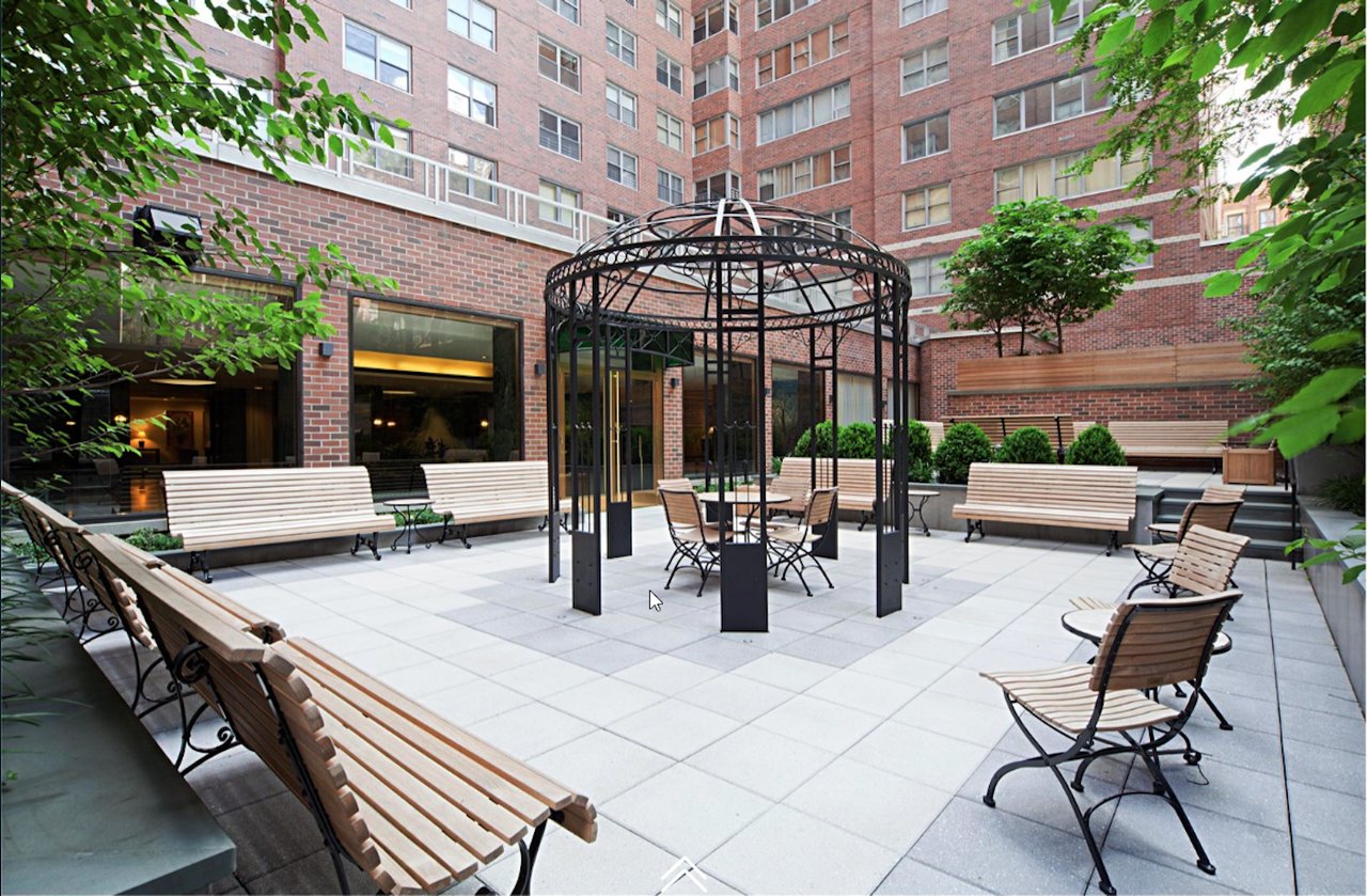 360 East 72nd Street, C1803
