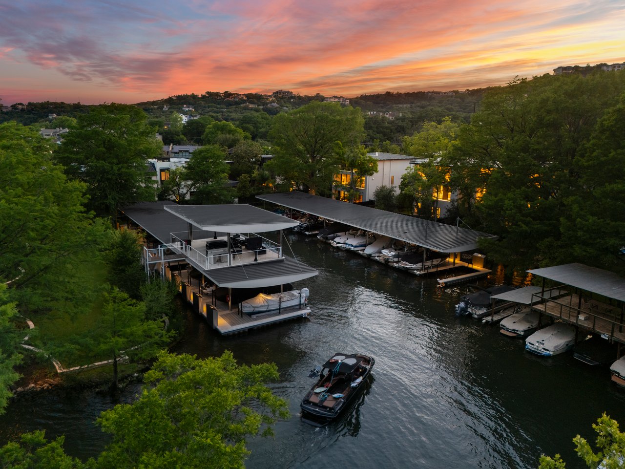 West Harbour Villas