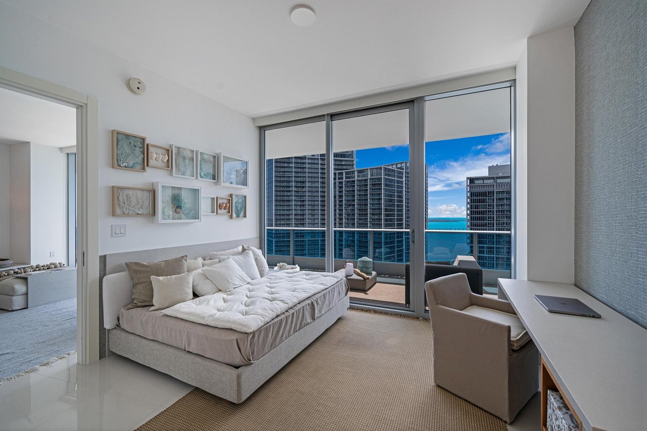 Epic Residences, #4704