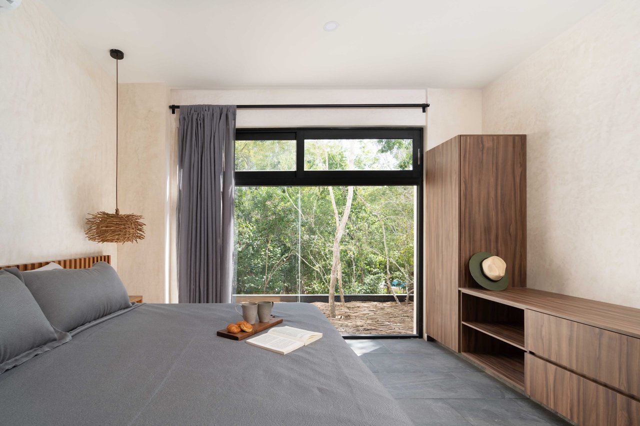 Villa 11  |  4 Bedroom with Large  Pool  in 12 O’Clock Tulum