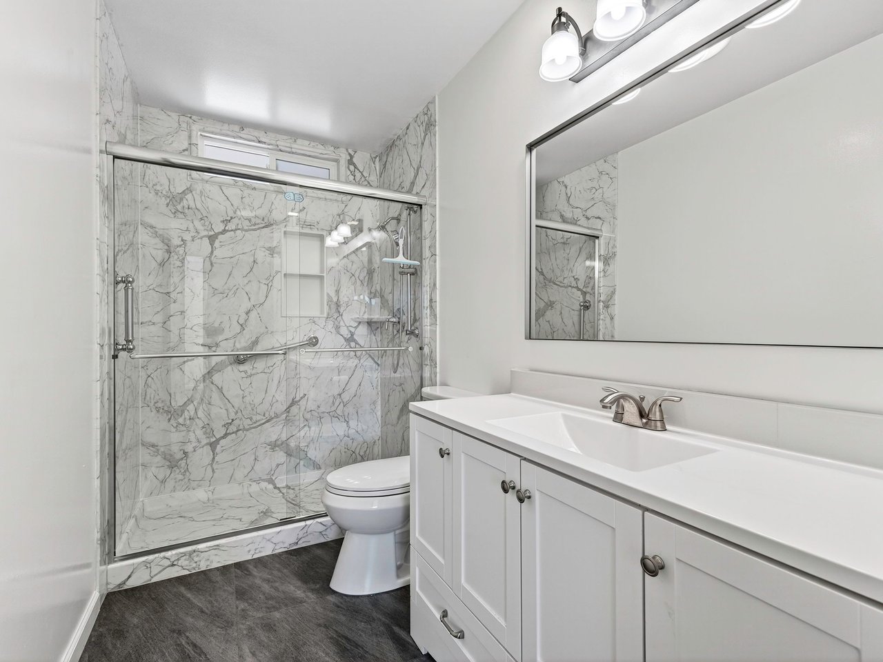 844 Cedarwood Ln