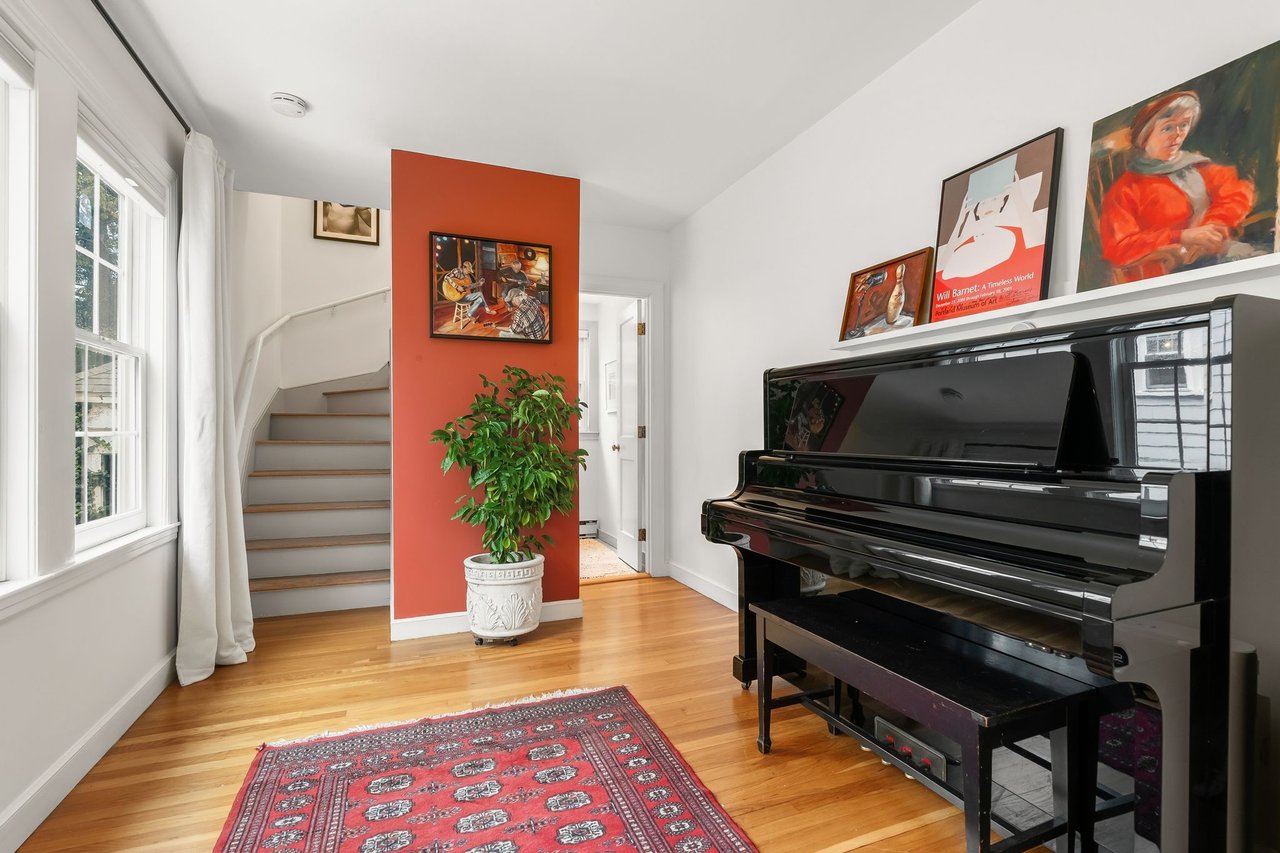 70 Horace Rd