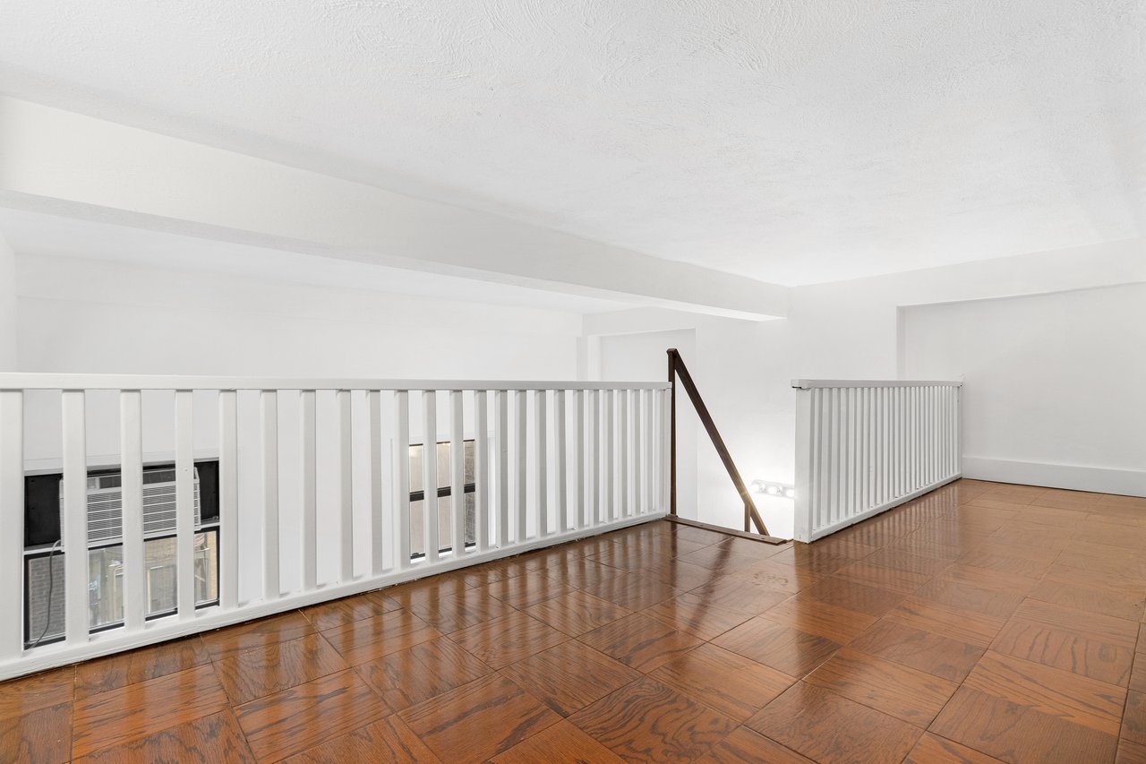 132 East 45th Street