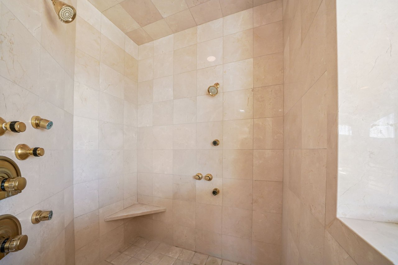 1501 Oak Haven Lane
