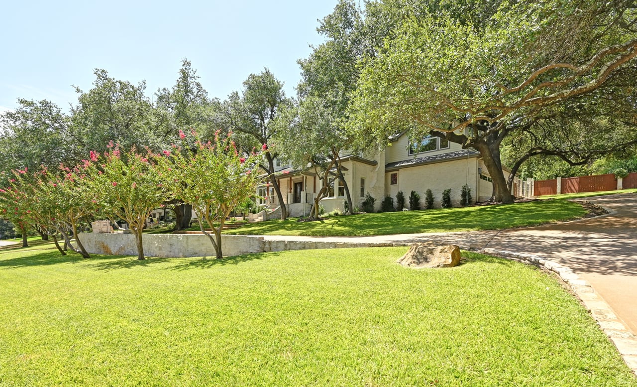 4207 Bennedict Lane