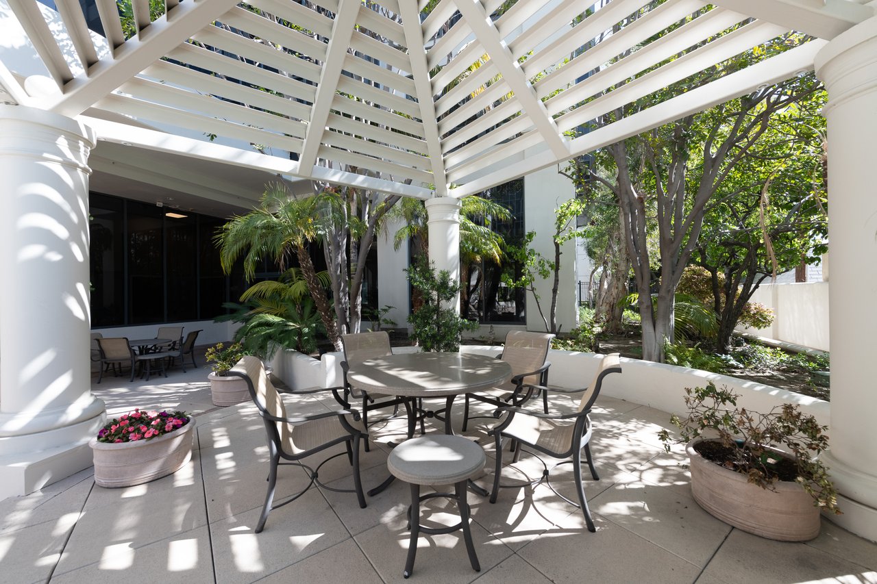 10724 Wilshire Blvd #513