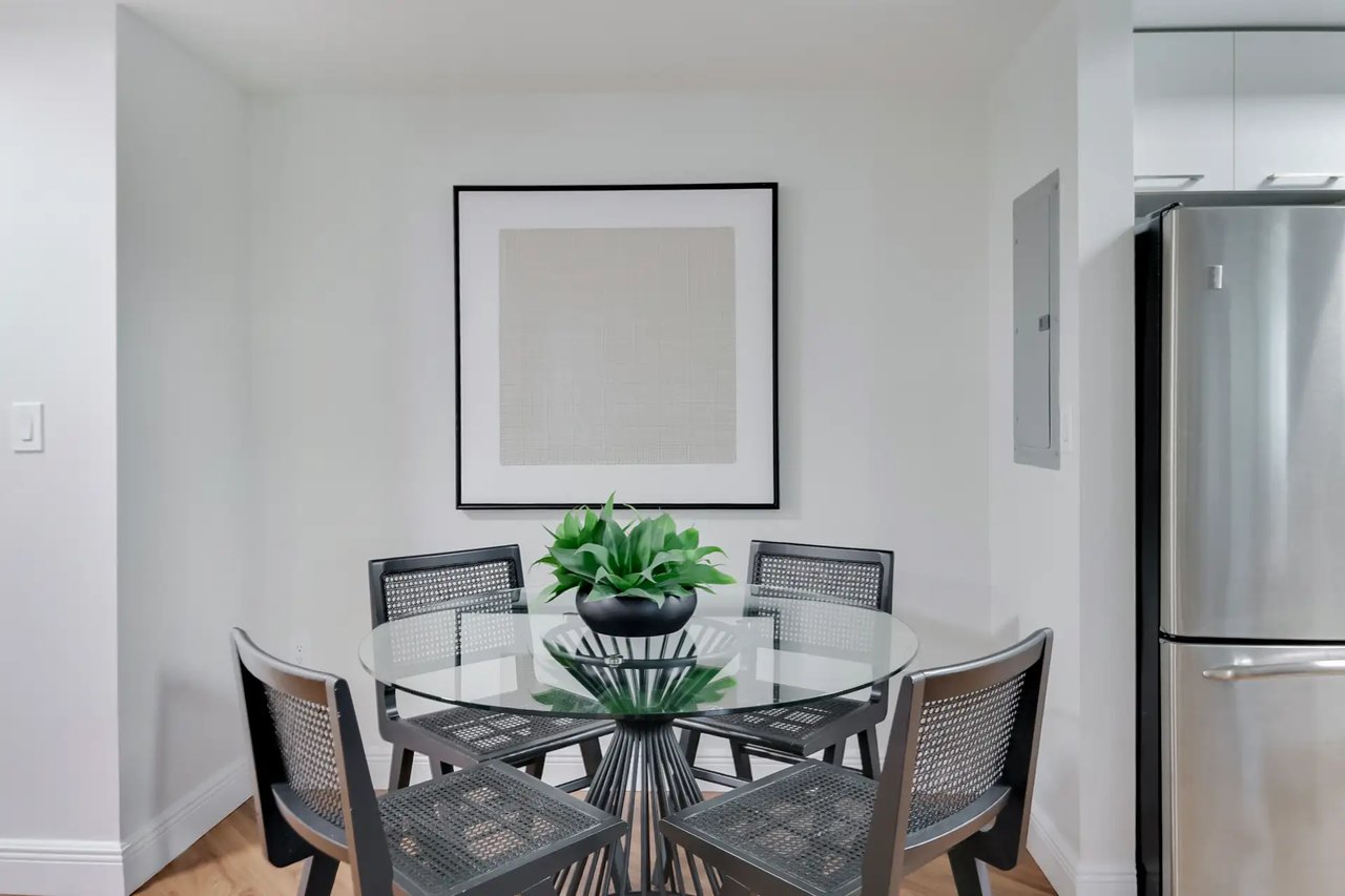 3339 Virginia Street # 301