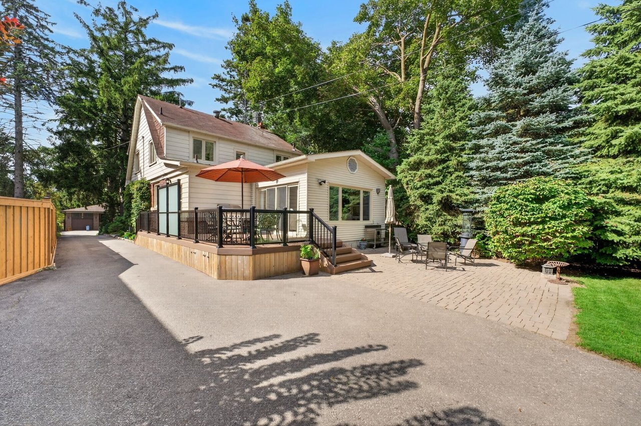 33 Ben Machree Dr