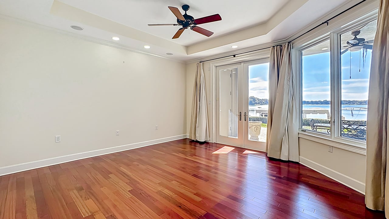 Elegant Lake Virginia Residence in Winter Park's Perle du Lac