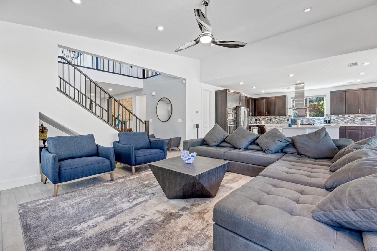 7213 Pulsar Mesa Court