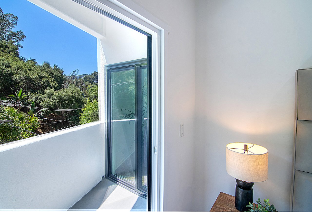 8155 Willow Glen Rd.