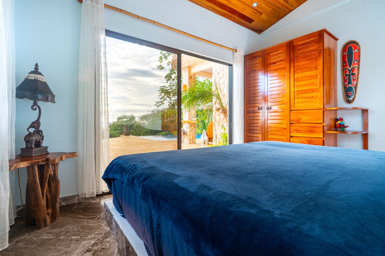 Castillo Puesta del Sol, Escalares - 