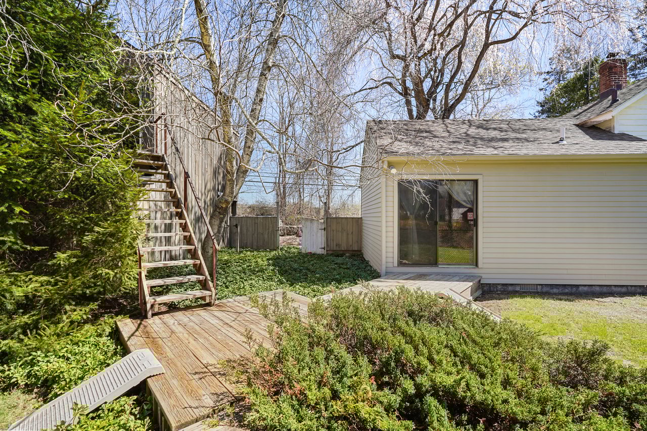 182 Smith Ridge Road