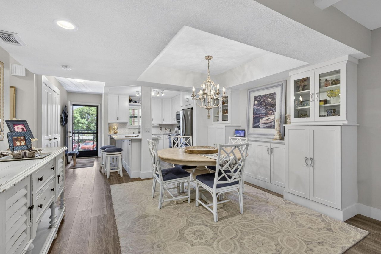 327 Southwind Drive, 203