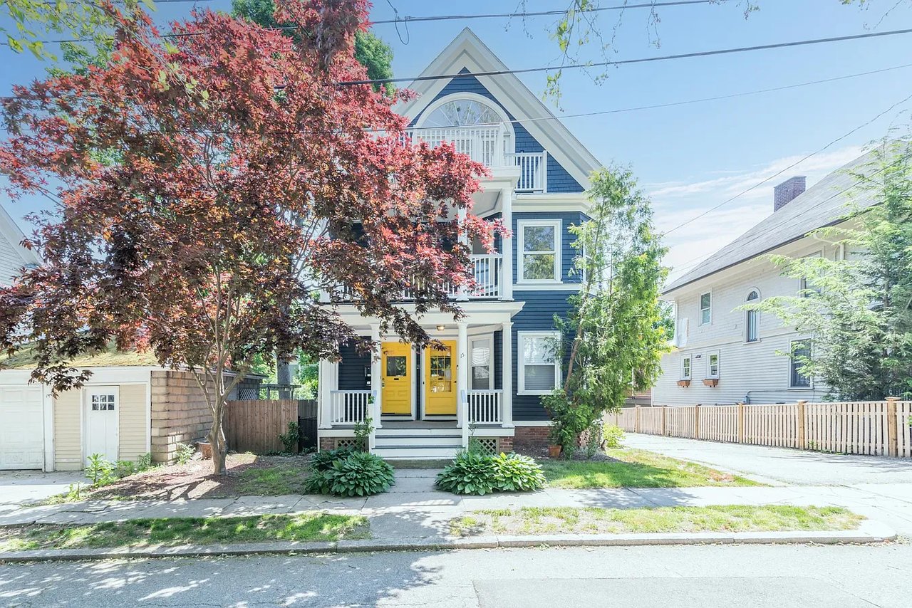 17 Belair Ave