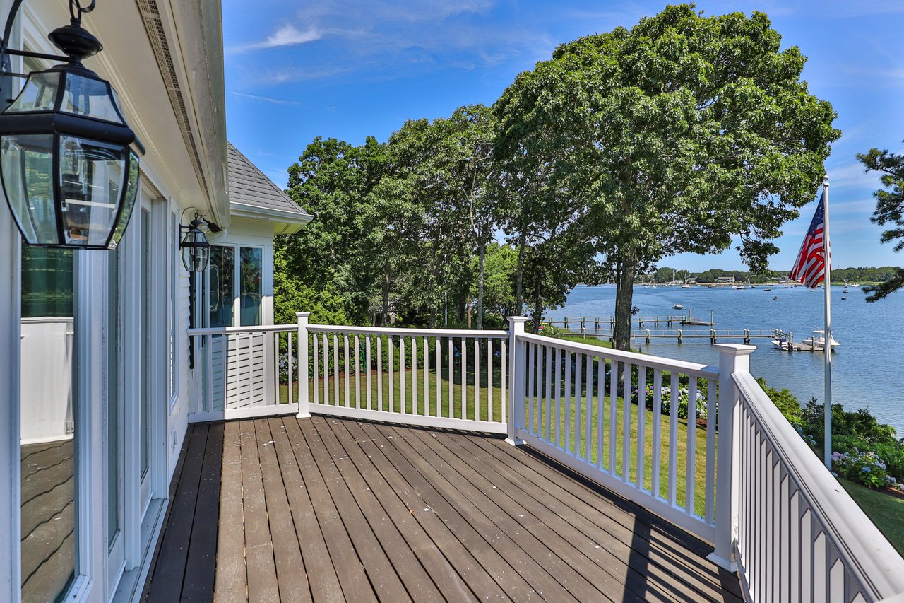 Breathtaking views over West Bay and Eel River