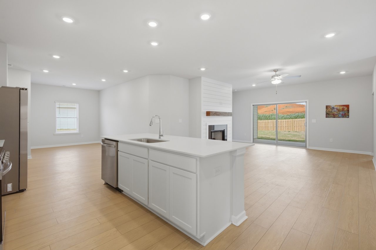 Peaceful Nature Views & Resort-Style Amenities