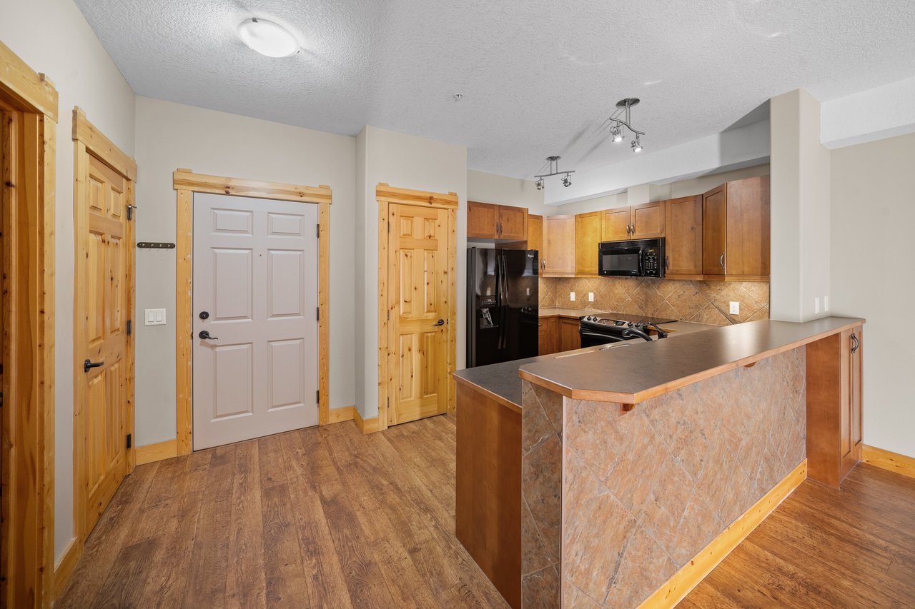 204 - 175 Crossbow Place 