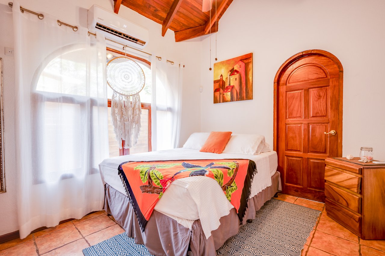 Casa de Luz | 3BR Tropical Home with Pool & Rancho, Walk to Potrero Beach