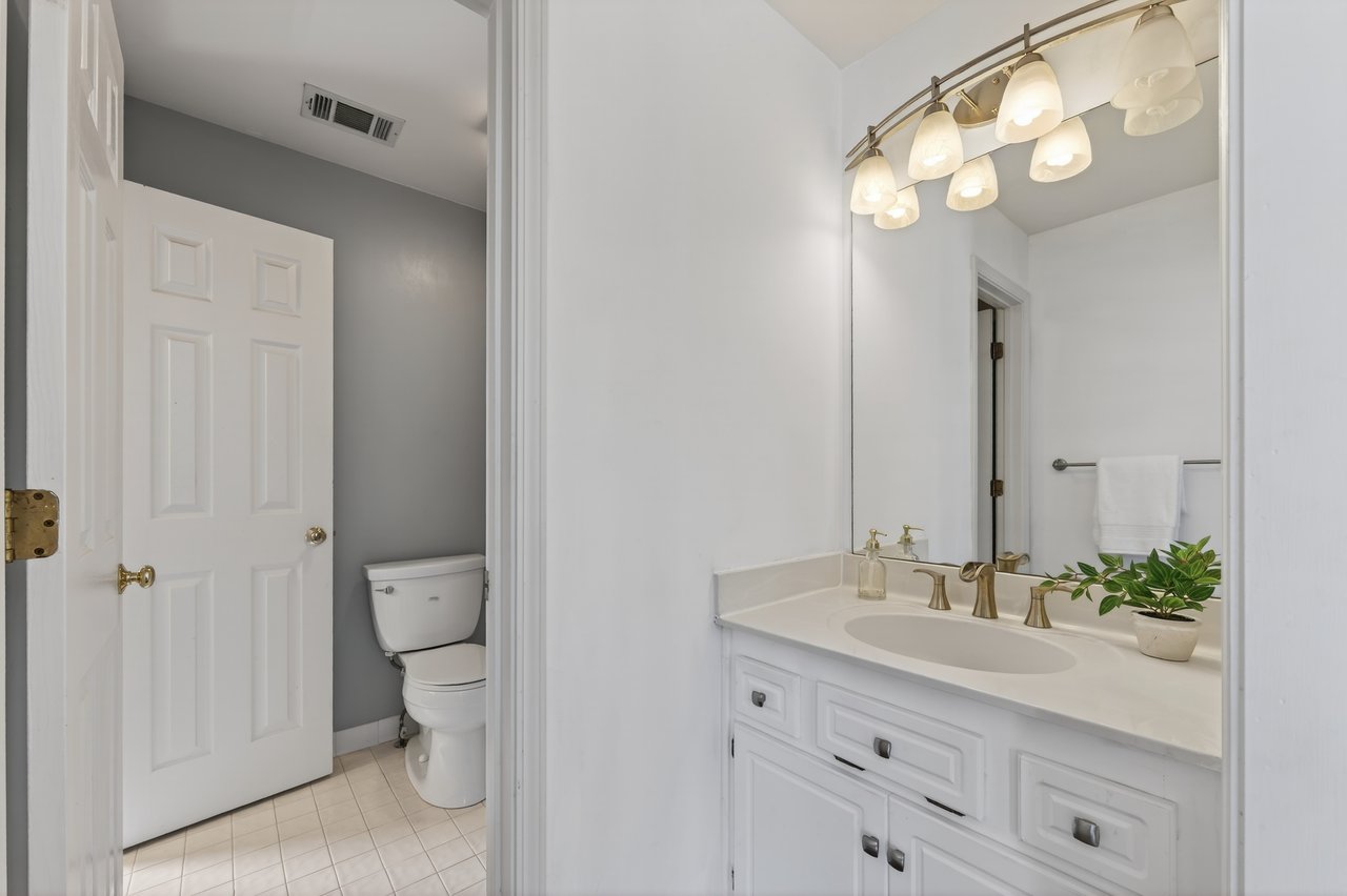 555 Hembree Grove Ovrlk