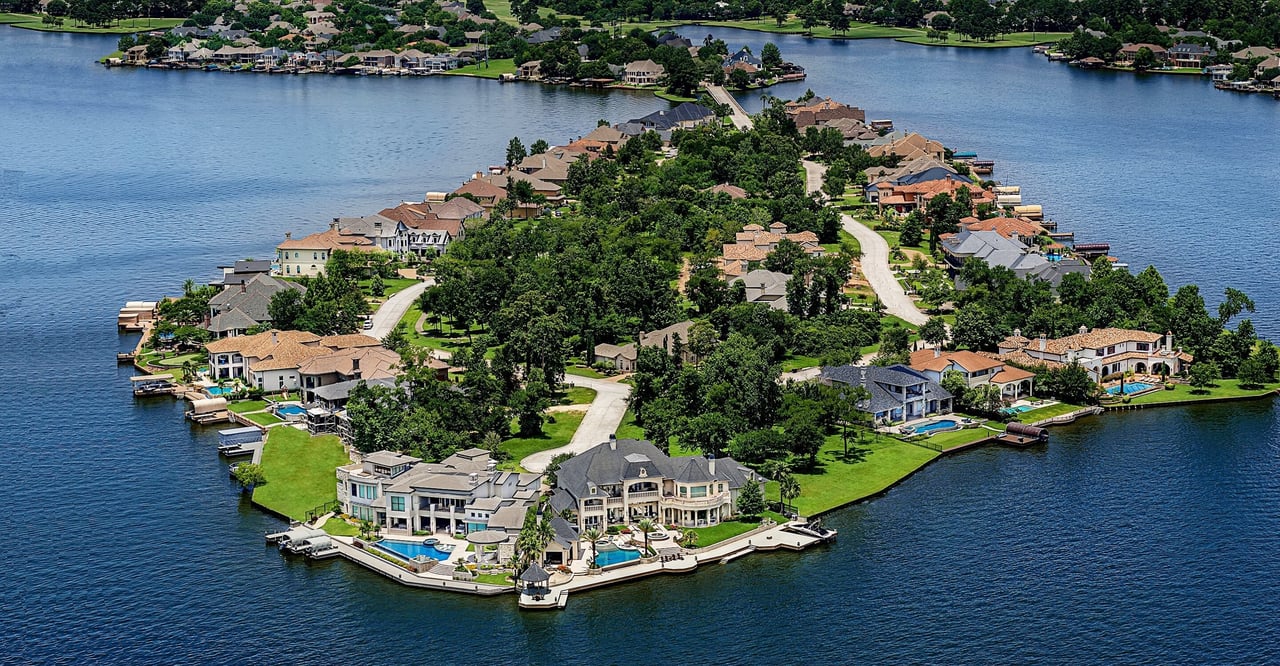 Bentwater on Lake Conroe: Complete Community & Real Estate Guide (2026)