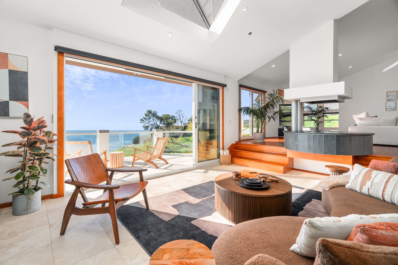 Casa Bianca by Oraklus