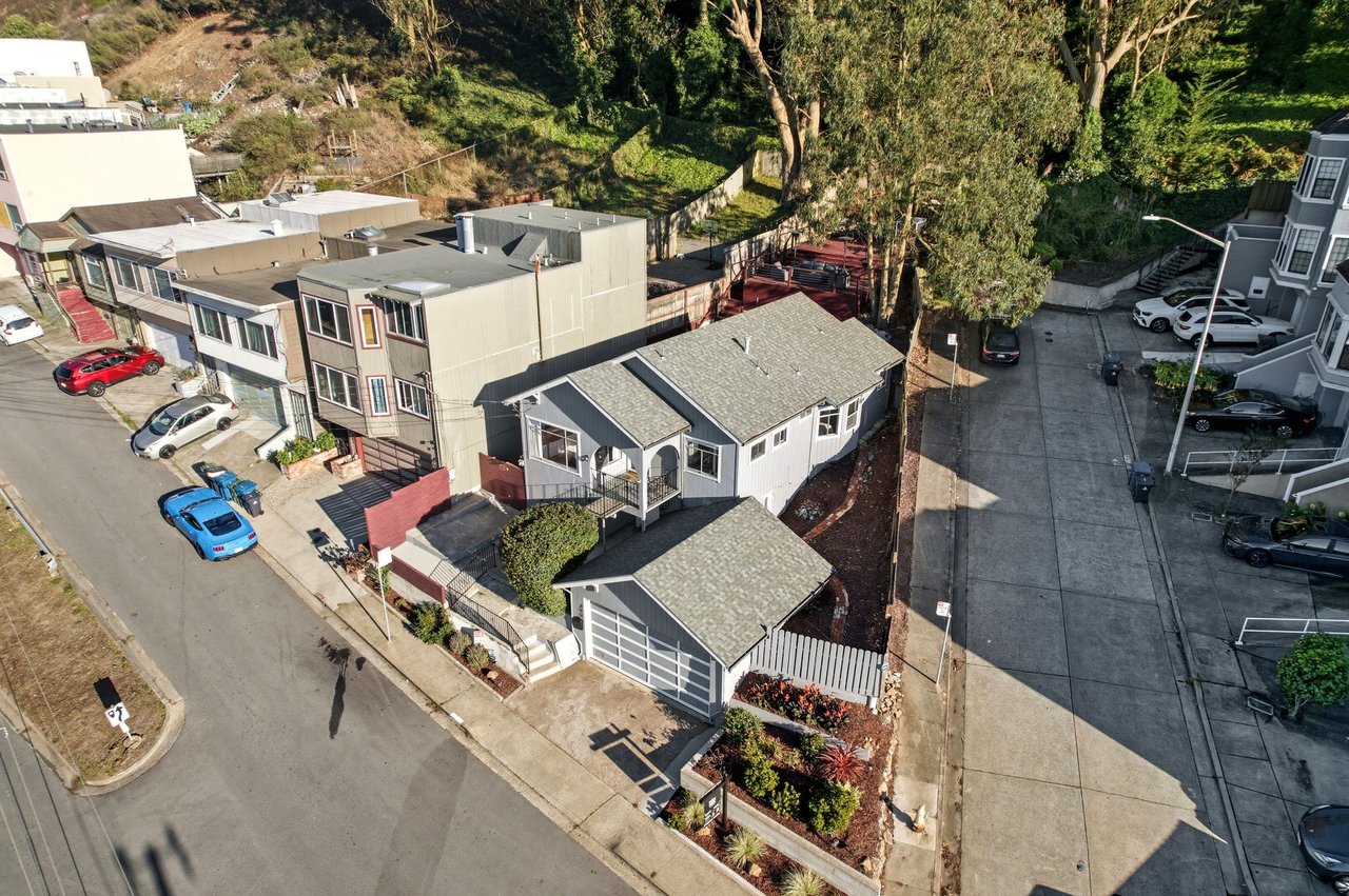 395 Frankfort Street
