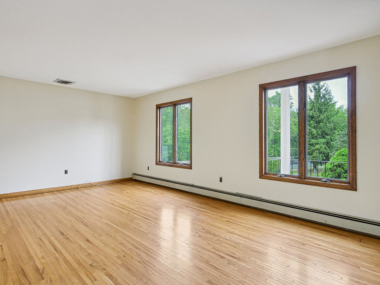 Exclusive Duplex Listing 2 Colby Court Lincoln Park, NJ