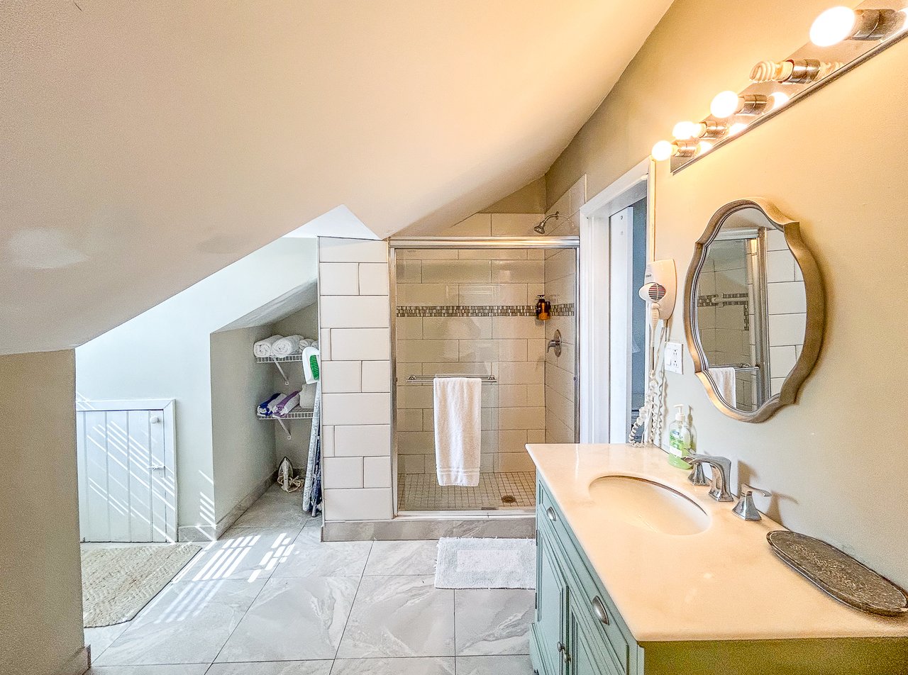 St.Albans Drive Loft