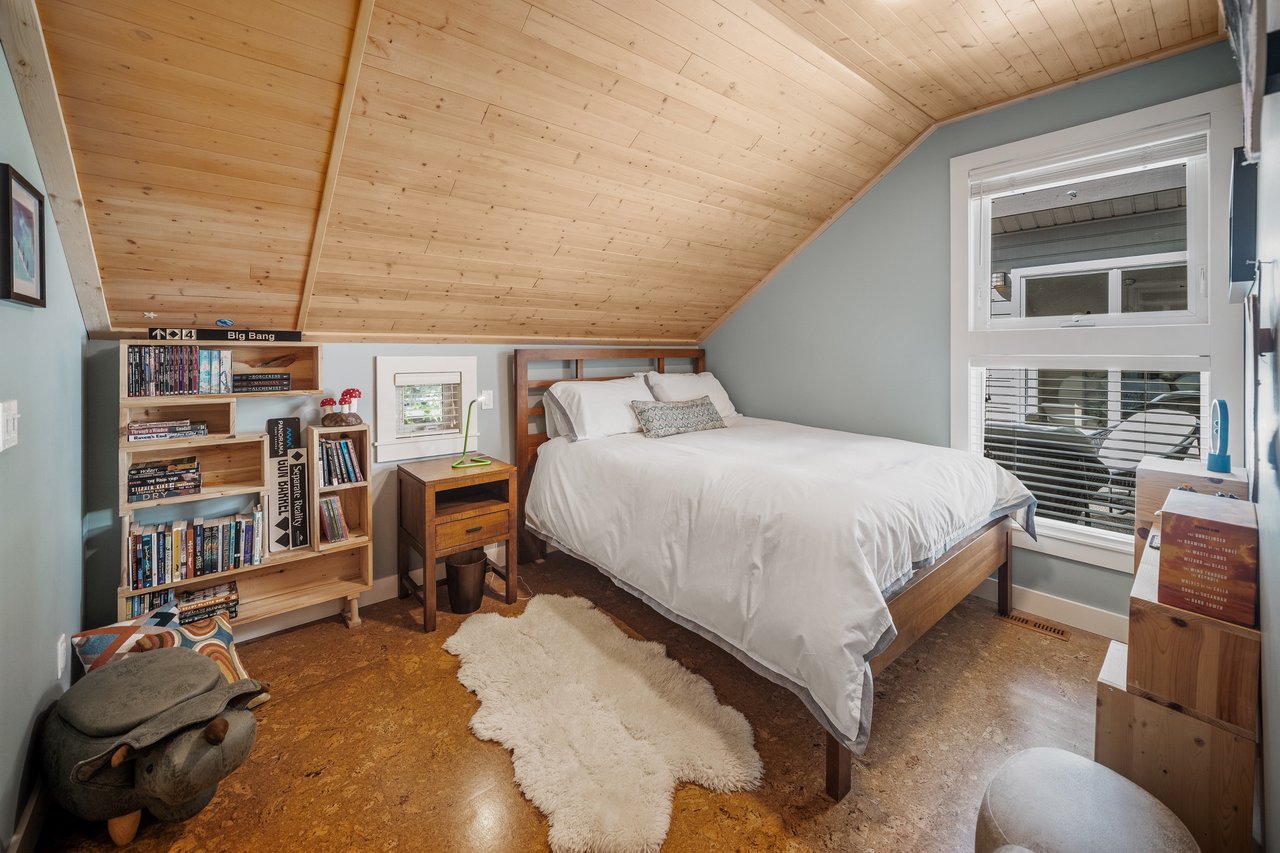 140 Rundle Crescent
