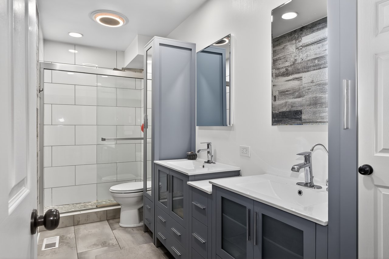 36W422 River Grange Rd, St. Charles IL. 1.3-Acre Property with Space and Privacy