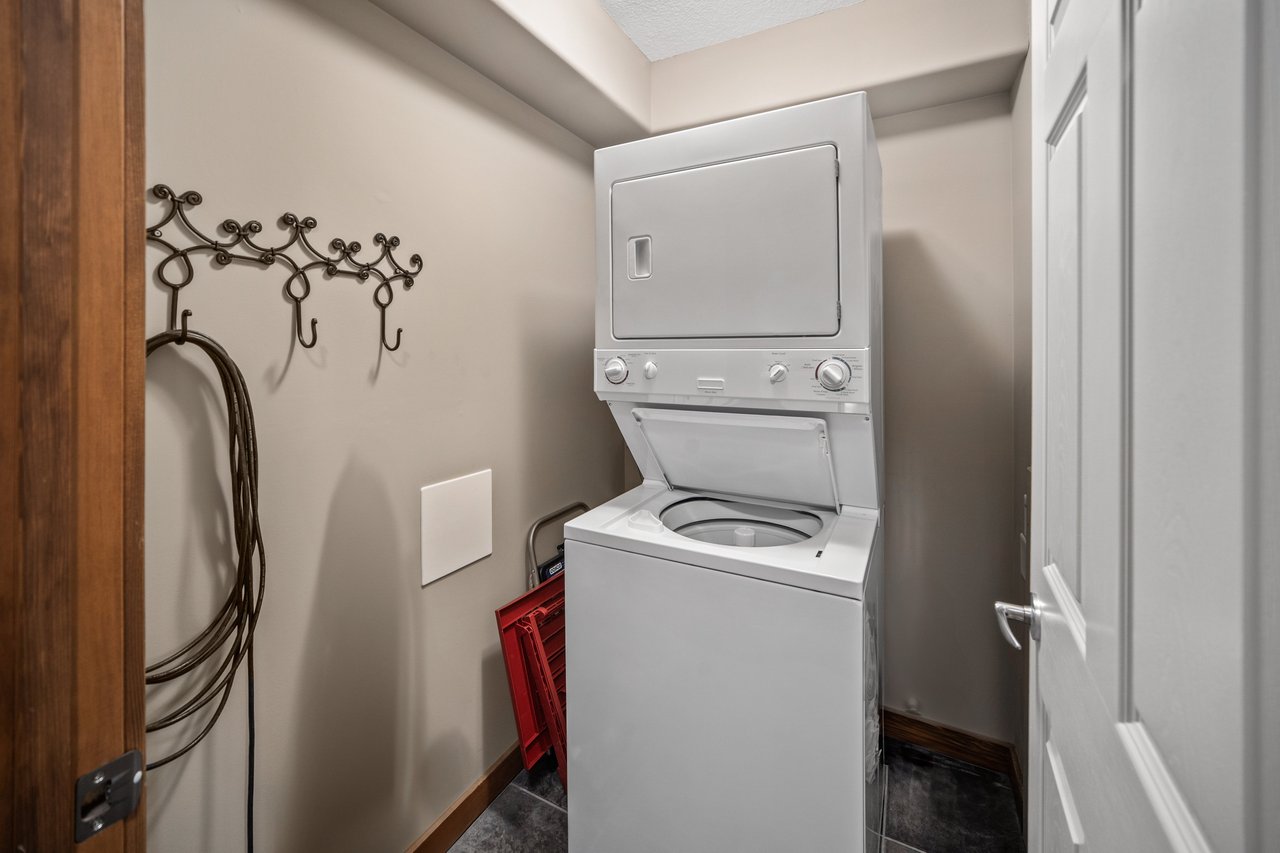 170 Crossbow Place Unit: 103