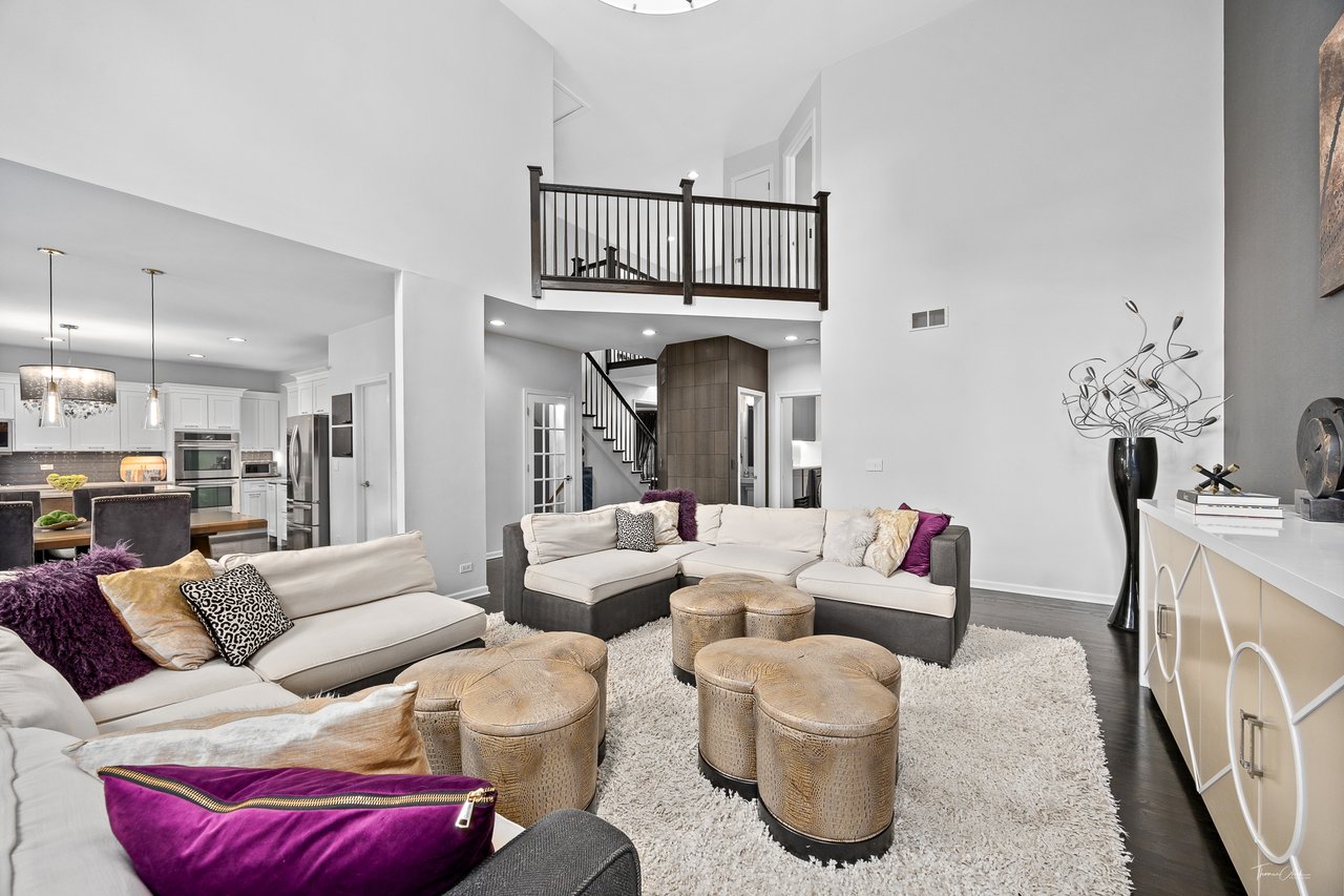 1950 Elmore Ave, Downers Grove