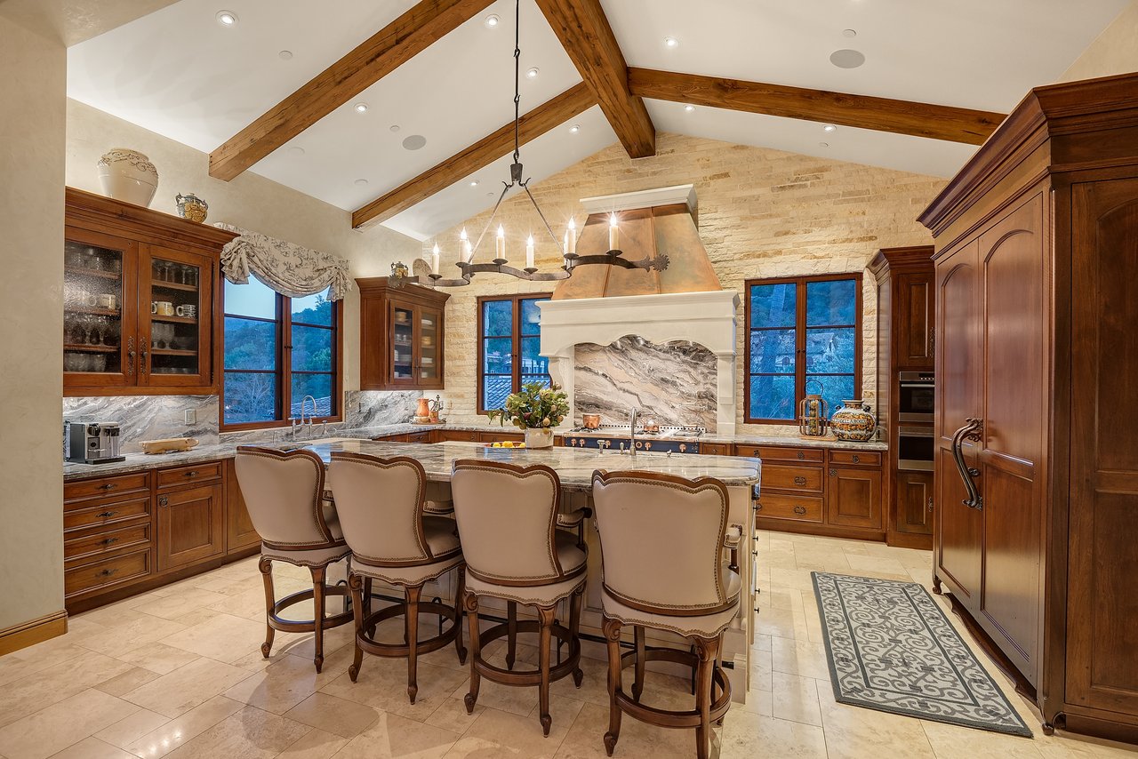 22100 Mount Eden Road